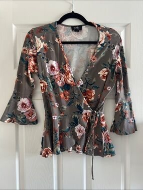 by & by Taupe Floral Wrap Top with Pink and Rust Roses